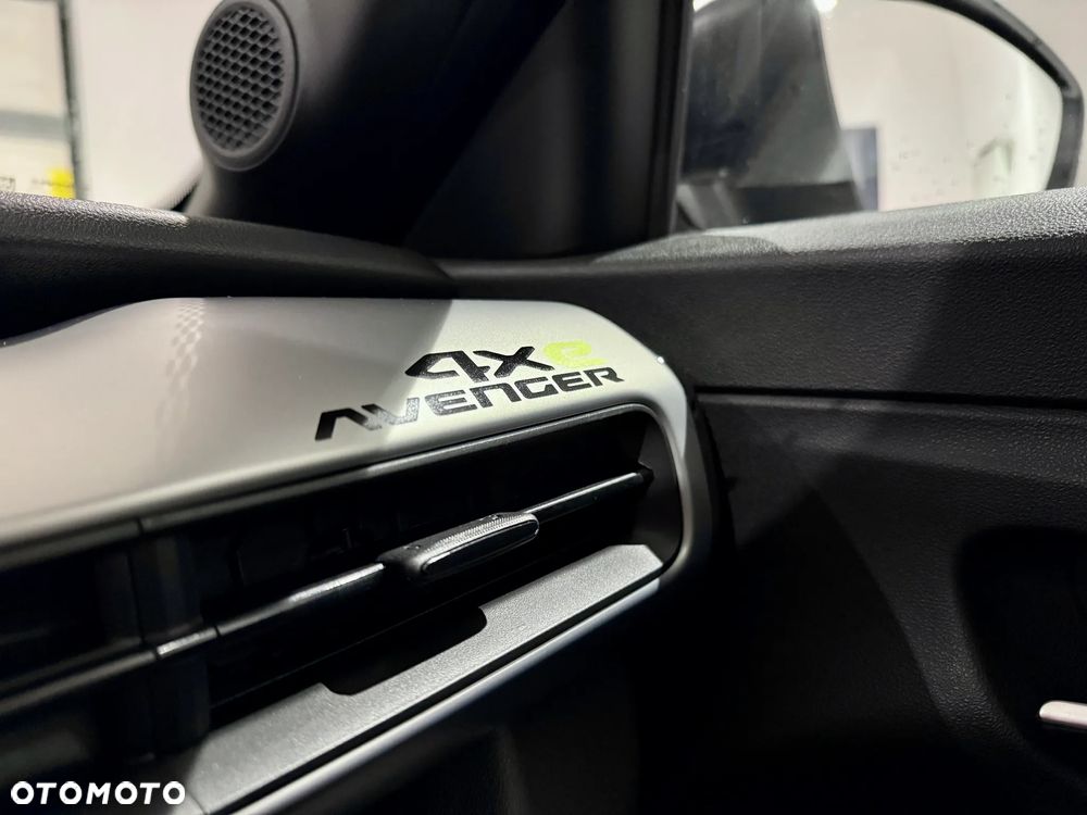 Jeep Avenger 1.2 T3 mHEV Upland 4xe eDCT6 - 20