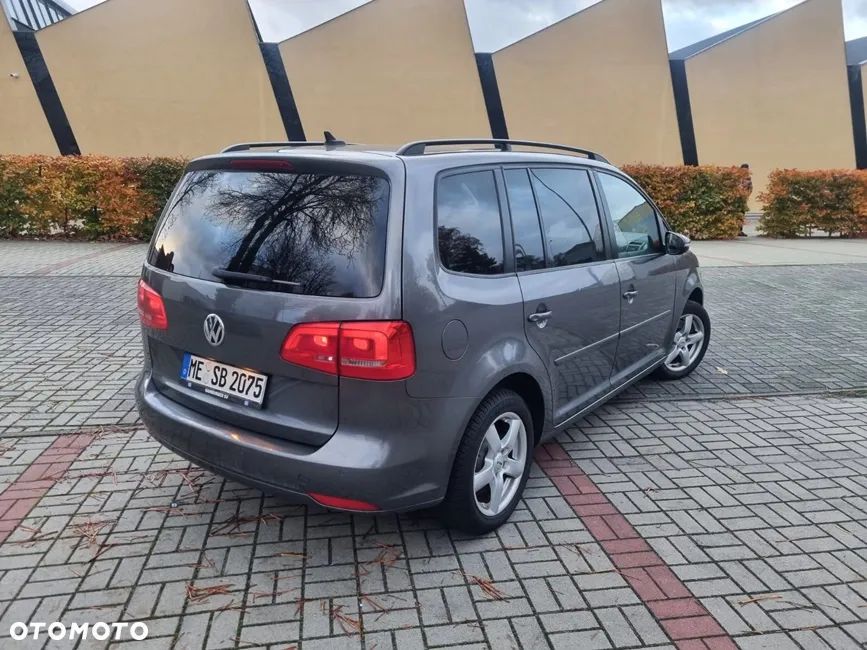 Volkswagen Touran 2.0 TDI Highline - 7