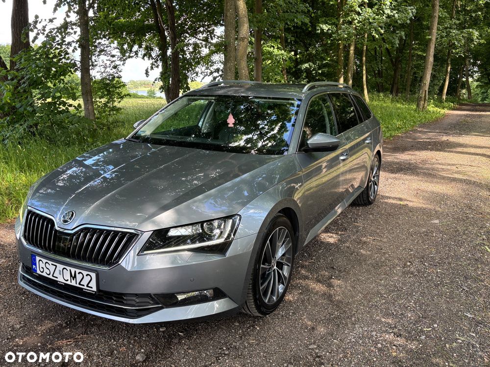 Skoda Superb 2.0 TDI SCR 4x4 L&K DSG - 17