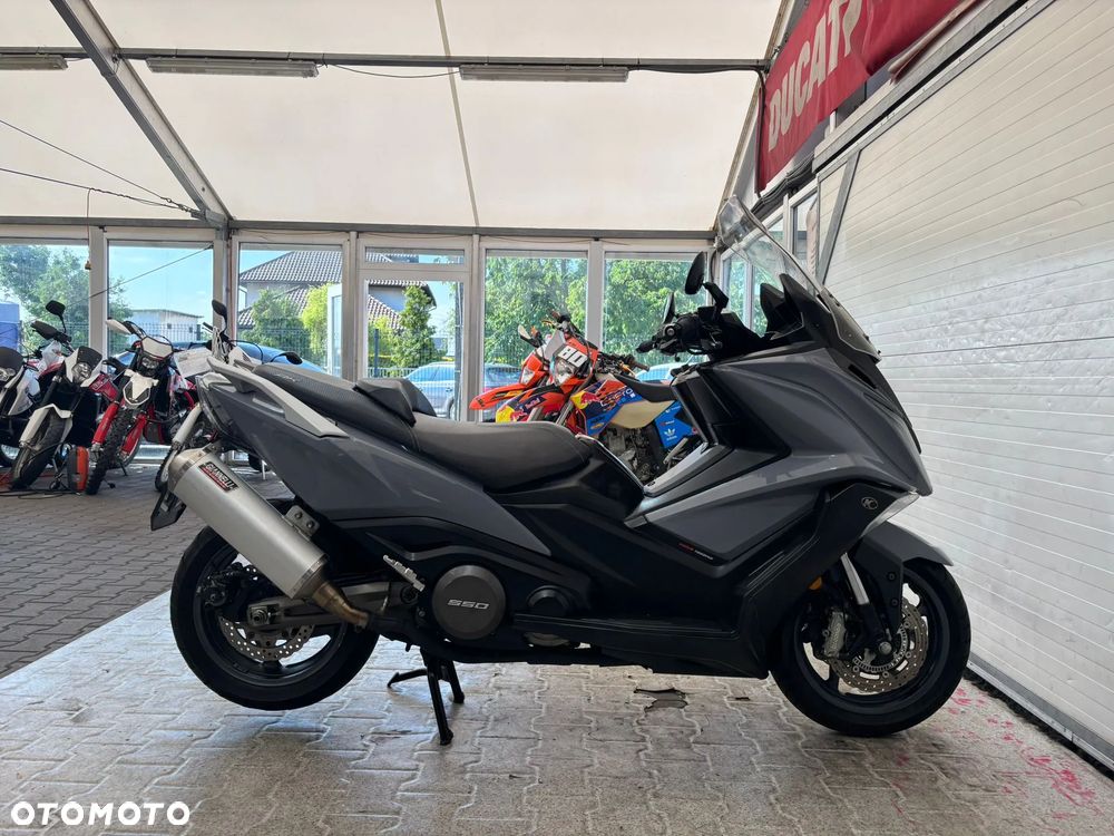 Kymco AK 550 - 10