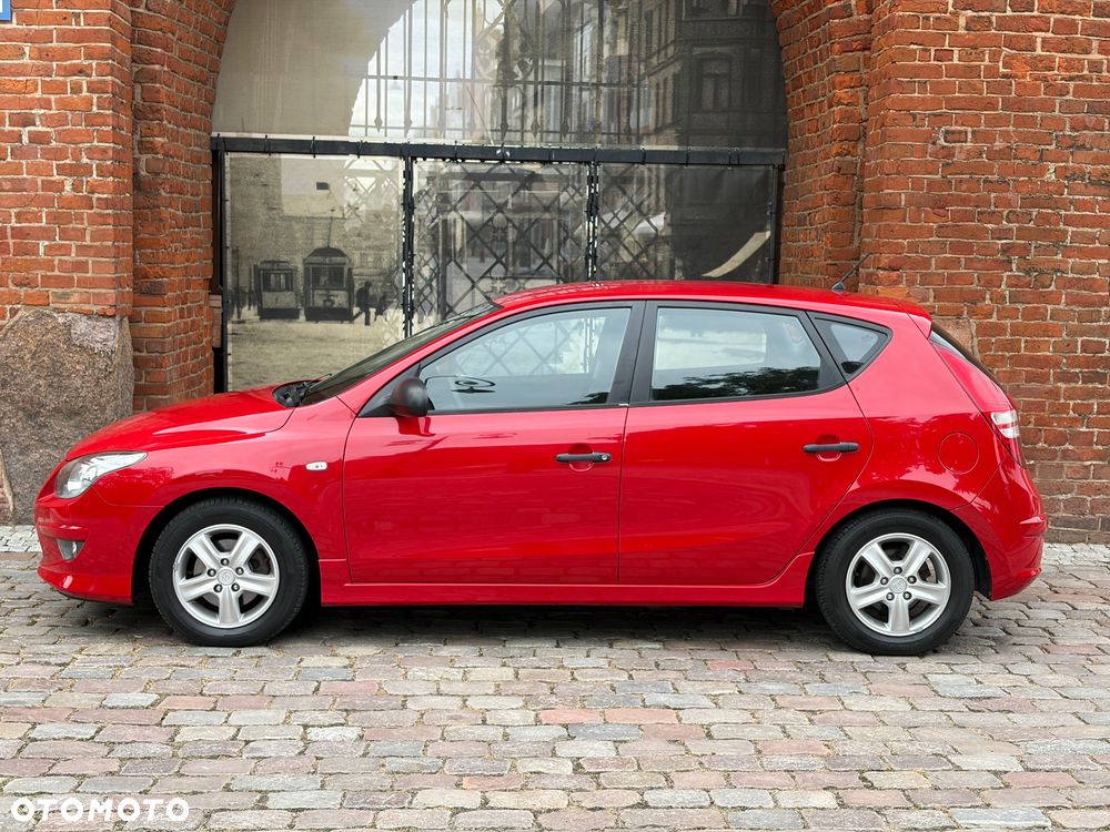 Hyundai i30 1.4 Comfort - 21