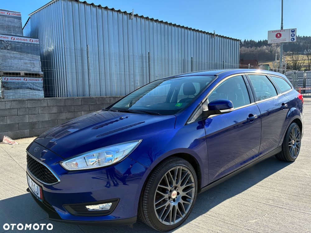 Ford Focus - 1