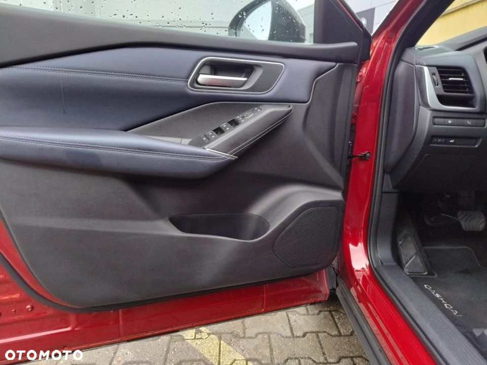 Nissan Qashqai - 11