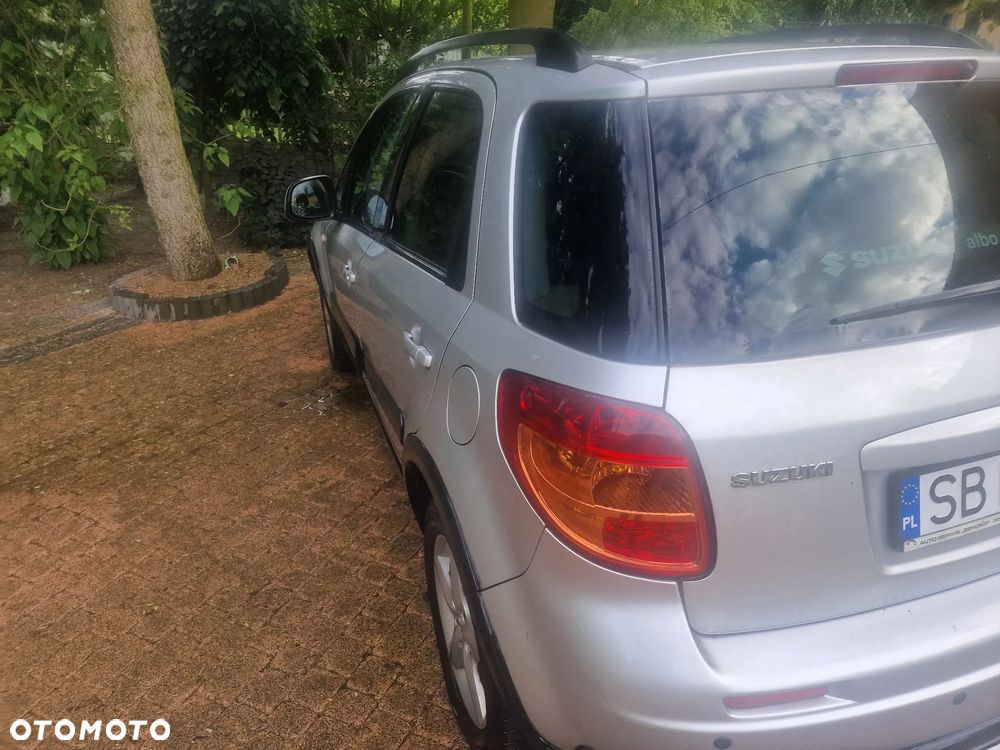 Suzuki SX4 1.6 GS / Premium 4WD - 13