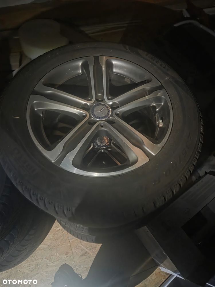 Mercedes-Benz GLC - 10
