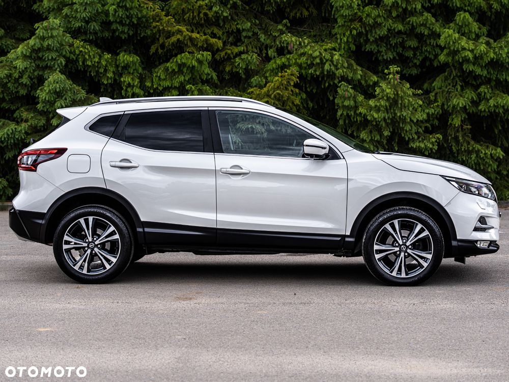 Nissan Qashqai 1.6 DIG-T N-Connecta - 6