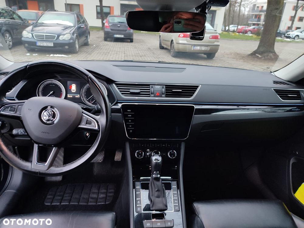Skoda Superb 2.0 TDI DSG L&K - 15