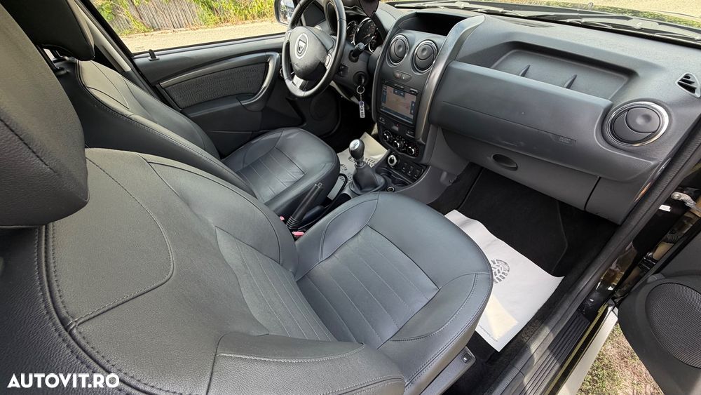 Dacia Duster dCi 110 FAP 4x4 Prestige - 26