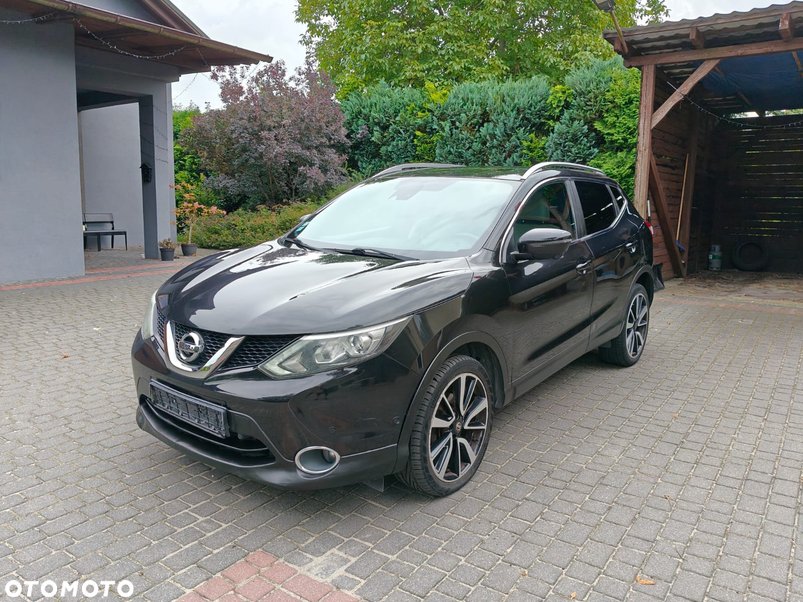 Nissan Qashqai 1.6 dCi Xtronic TEKNA - 4