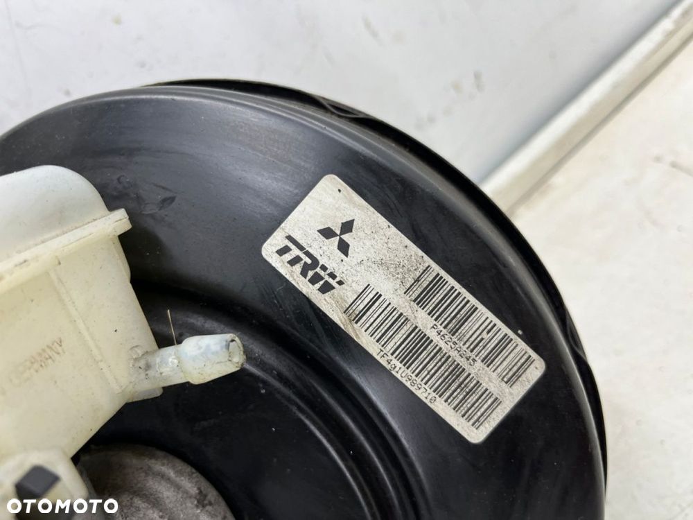 Pompa hamulcowa Mitsubishi Colt VI 6 Z30 04-12r. 1.1B 1.3B serwo wspomaganie hamulca P4625A245 - 5