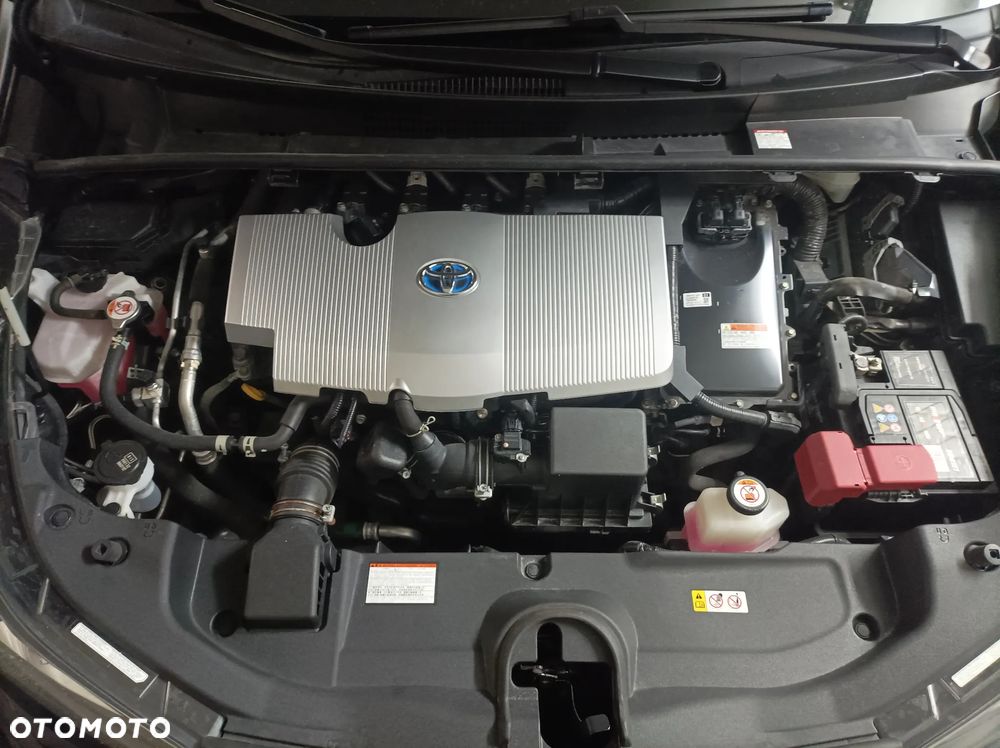 Toyota Prius Hybrid Comfort - 12