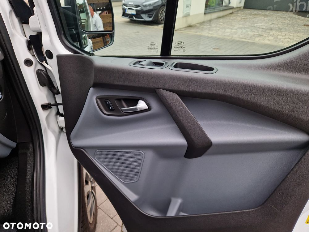 Ford Transit Custom - 17