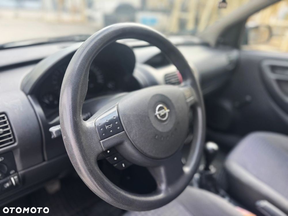 Opel Corsa - 7