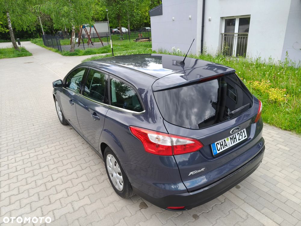 Ford Focus - 23