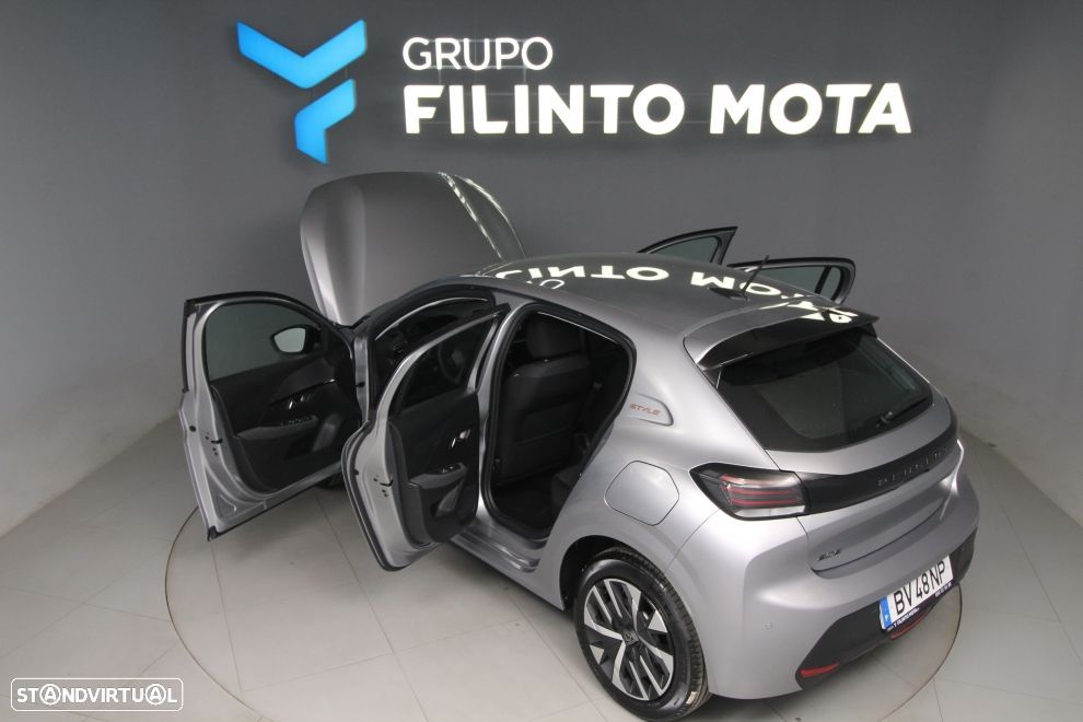 Peugeot 208 1.2 PureTech Style - 11