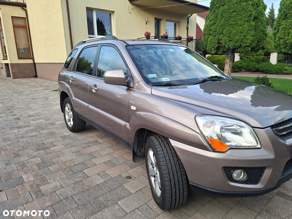 Kia Sportage 2009 photo 2