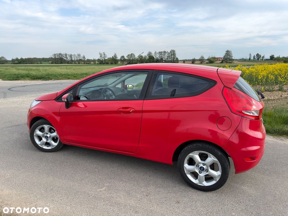 Ford Fiesta 1.6 TDCi Trend - 13