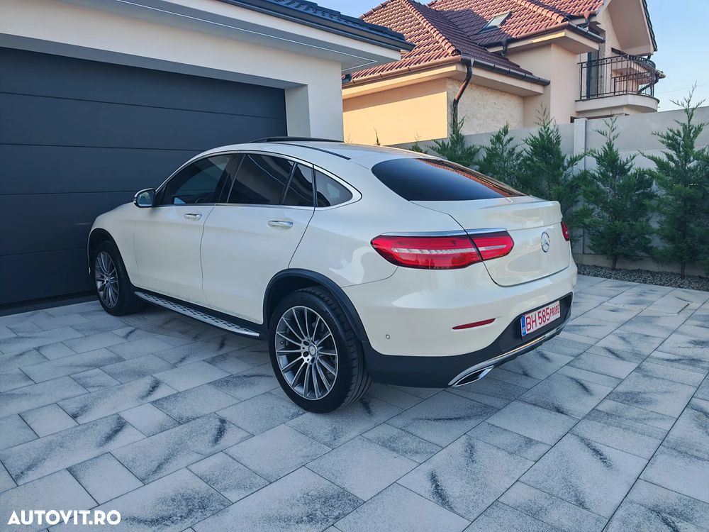 Mercedes-Benz GLC Coupe 220 d 4Matic 9G-TRONIC AMG Line - 2