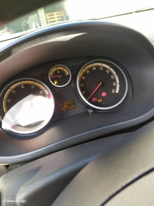 Opel Corsa 1.2 Enjoy - 5