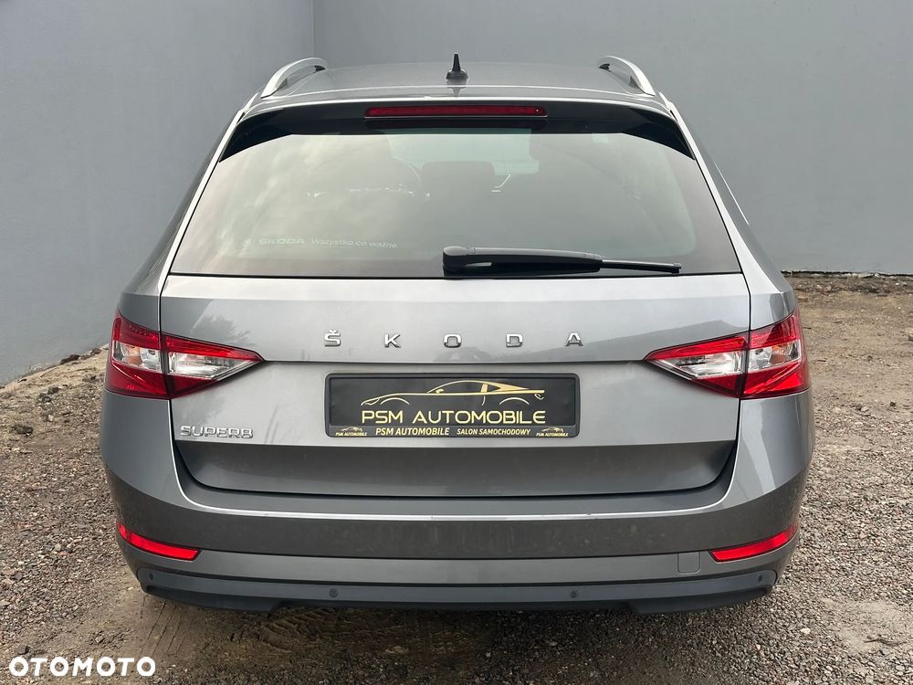 Skoda Superb 2.0 TSI Ambition DSG - 10