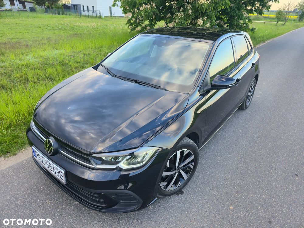 Volkswagen Polo - 2