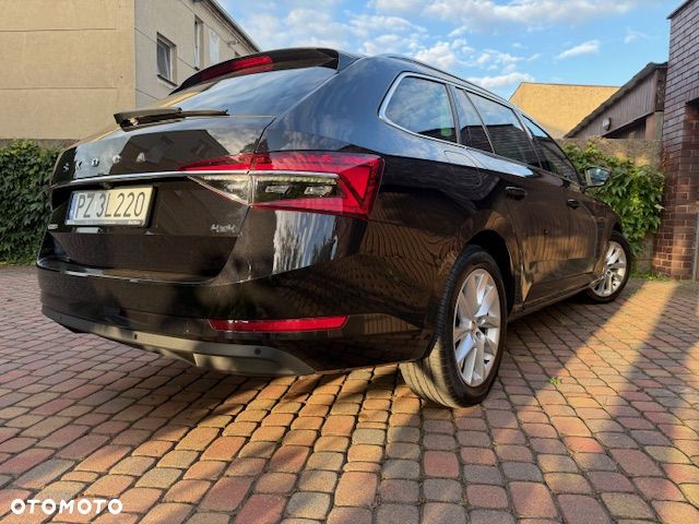 Skoda Superb 2.0 TDI SCR 4x4 Style DSG - 6