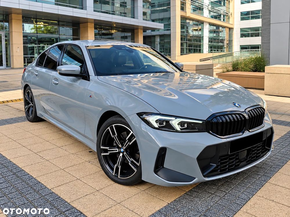 BMW Seria 3 320d xDrive M Sport sport - 3