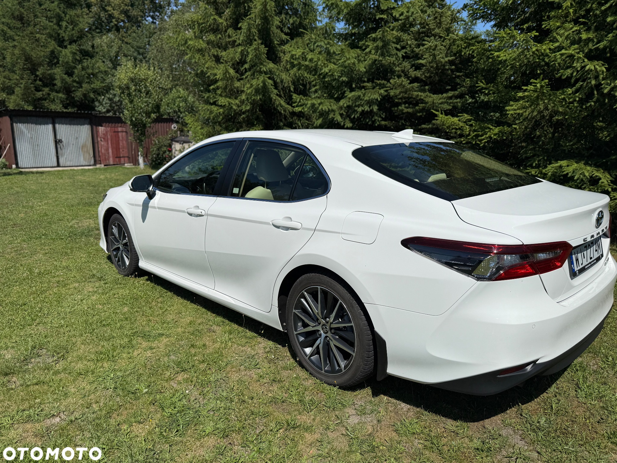 Toyota Camry Business Edition - 5