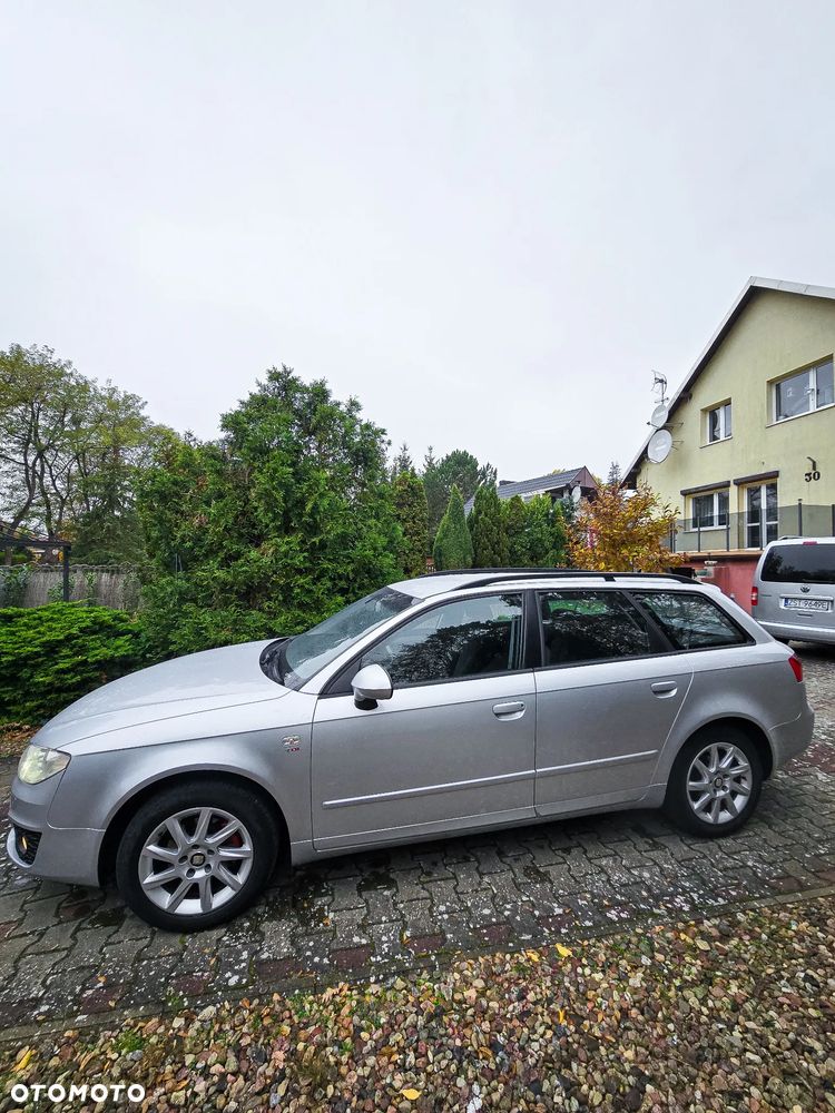 Seat Exeo - 24