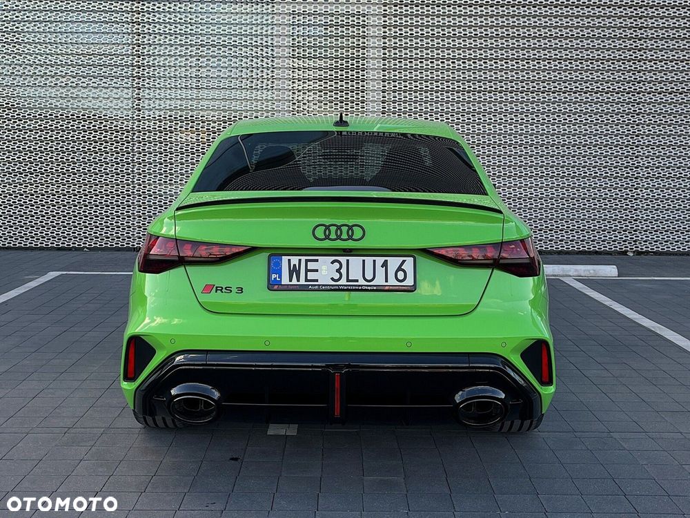Audi RS3 Limousine - 10