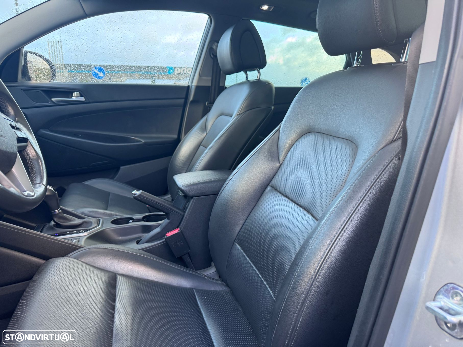 Hyundai Tucson 1.7 CRDi Premium DCT - 11