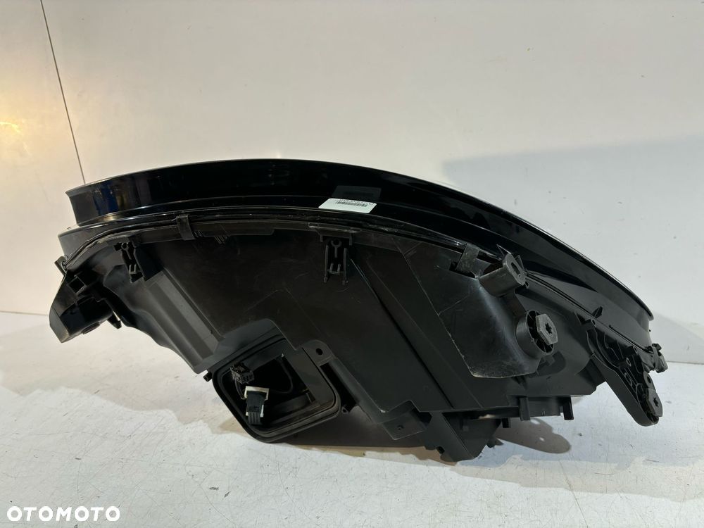 MERCEDES W166 GLE Lampa przednia ILS Lewa - 17418 - 7
