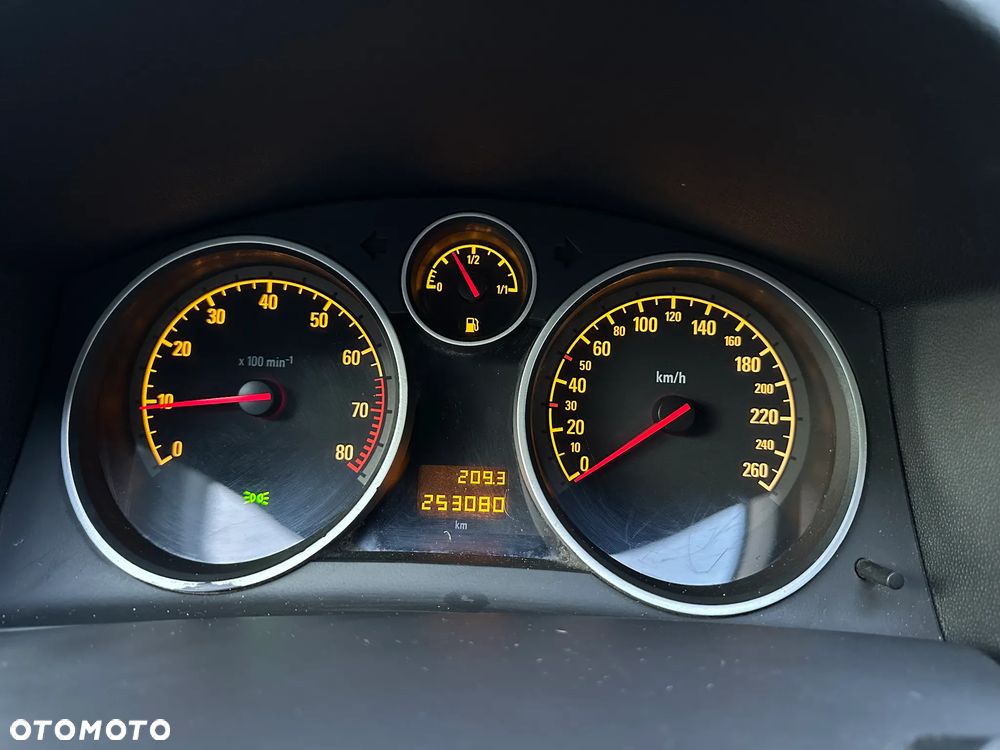 Opel Astra 1.6 Design Edition - 7