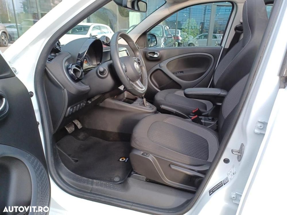 Smart Forfour 60 kW electric drive passion - 12
