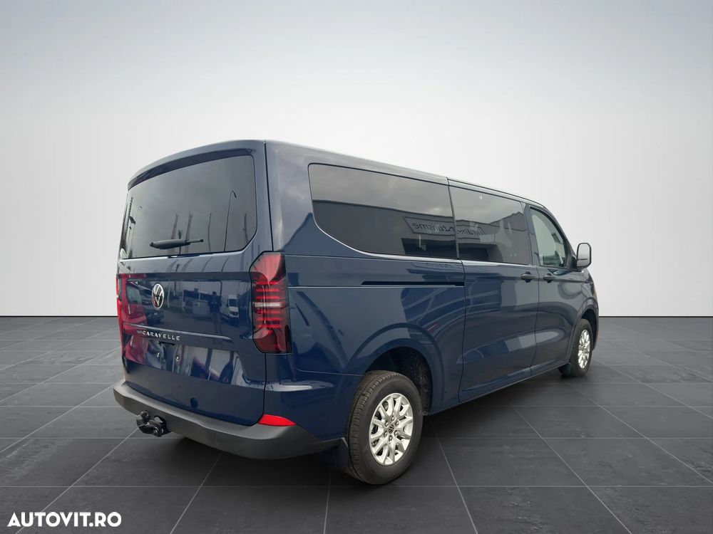 Volkswagen Caravelle - 5