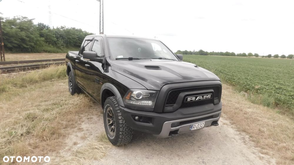 Dodge RAM 5.7 4x4 - 18