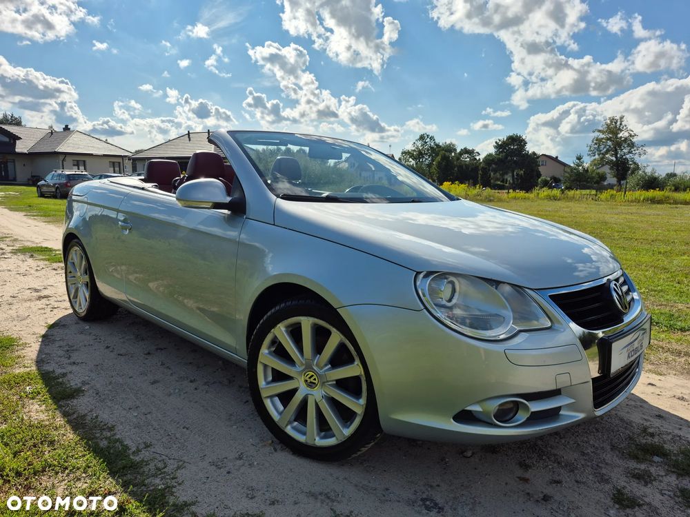 Volkswagen Eos - 2