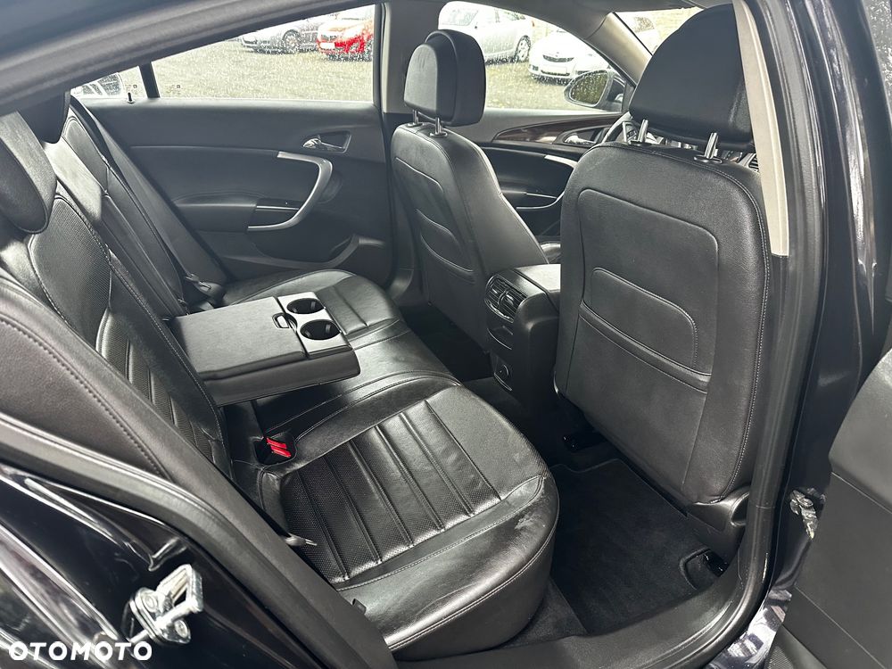 Opel Insignia - 13