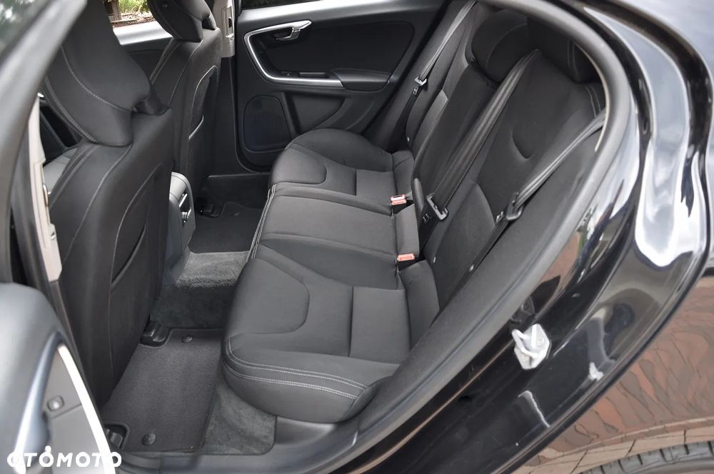 Volvo S60 - 27