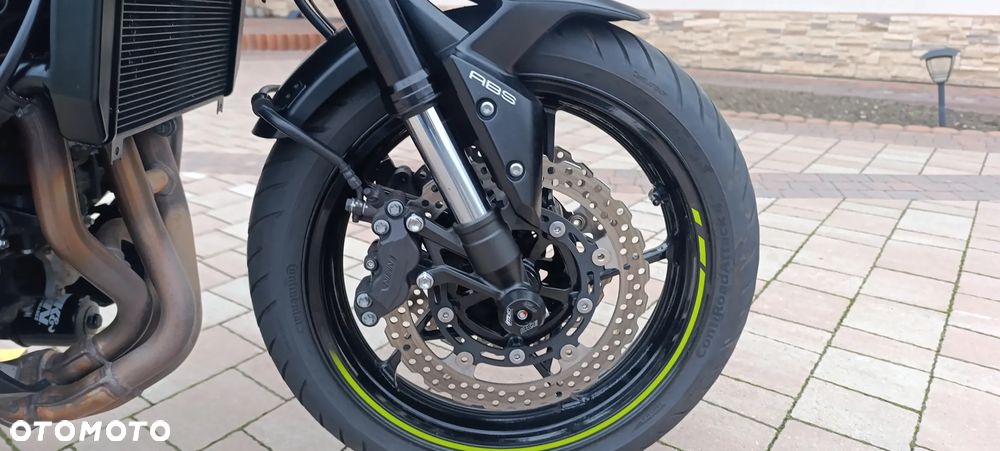 Kawasaki Z 900 - 30