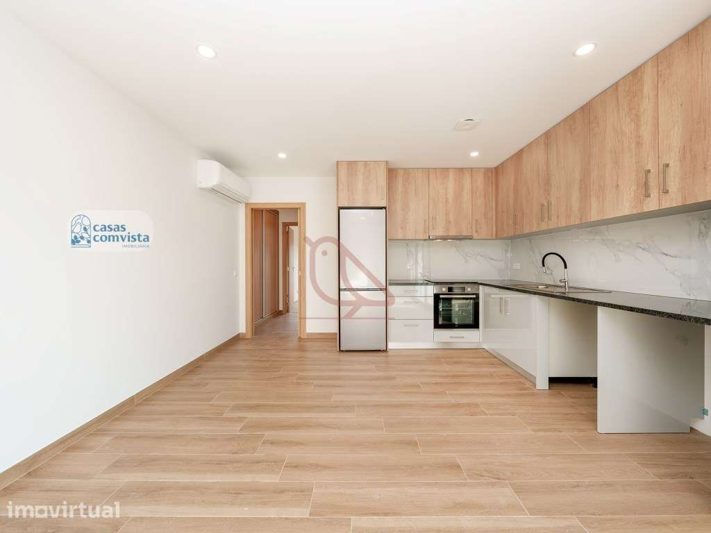Apartamento T1 Moderno com Varanda e Estacionamento - Estrada da Ba... - Grande imagem: 2/20