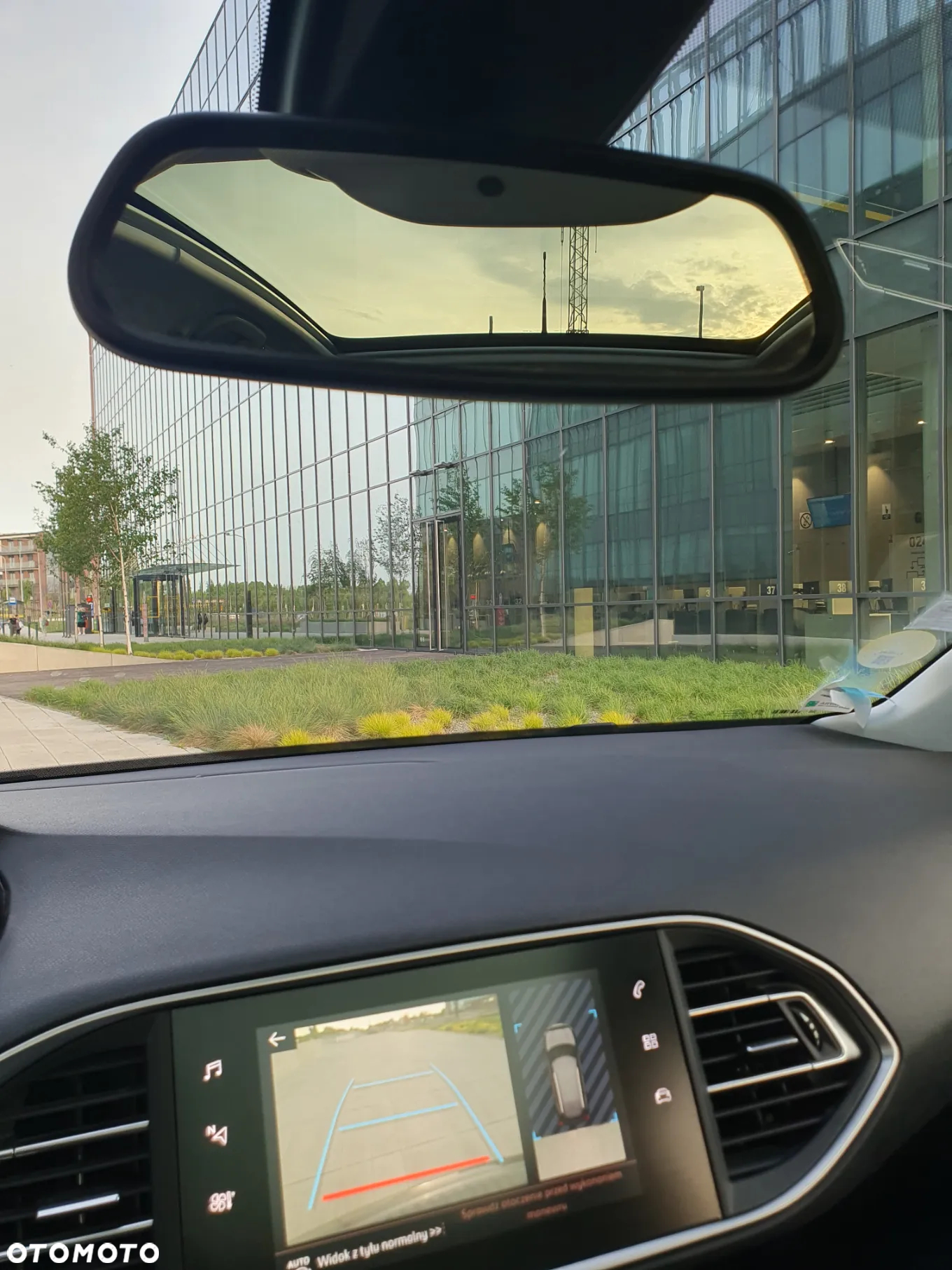 Peugeot 308 1.5 BlueHDi Allure Pack S&S - 23