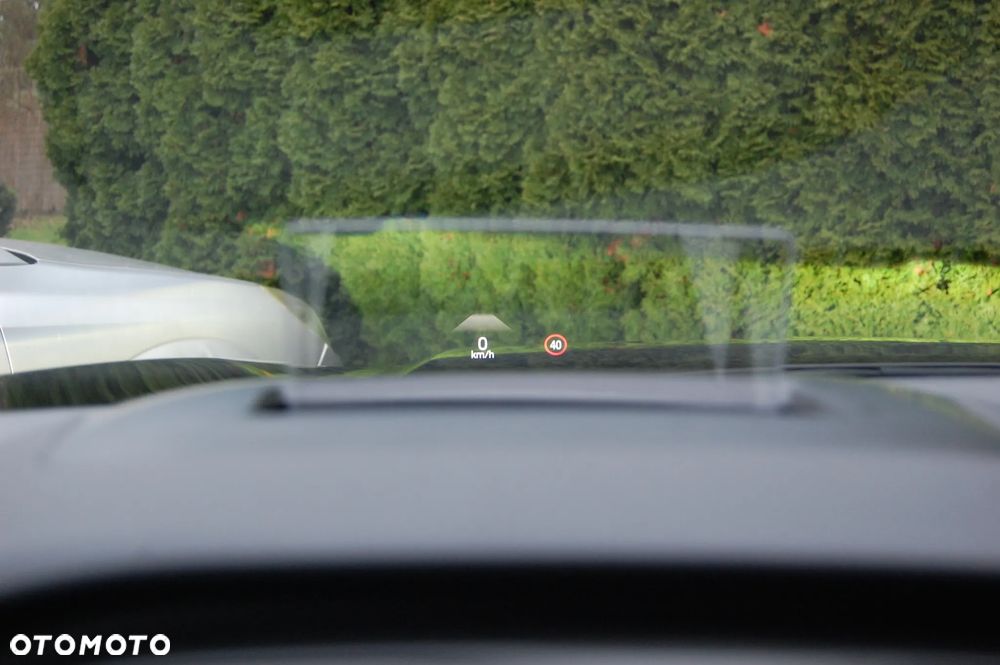 Ford Kuga 2.0 EcoBlue 4x4 ST-LINE X - 8