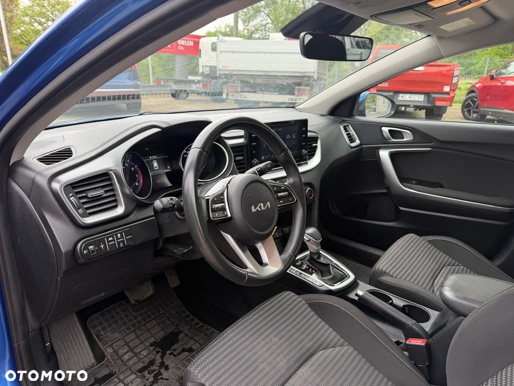Kia Ceed 1.5 T-GDI M DCT - 10