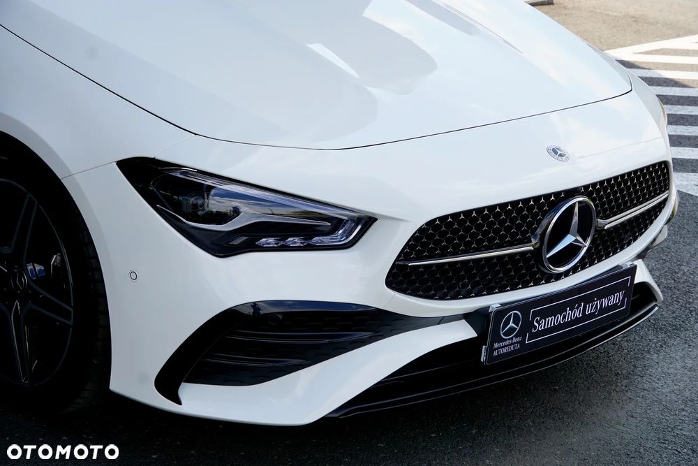 Mercedes-Benz CLA 180 mHEV AMG Line 7G-DCT - 11