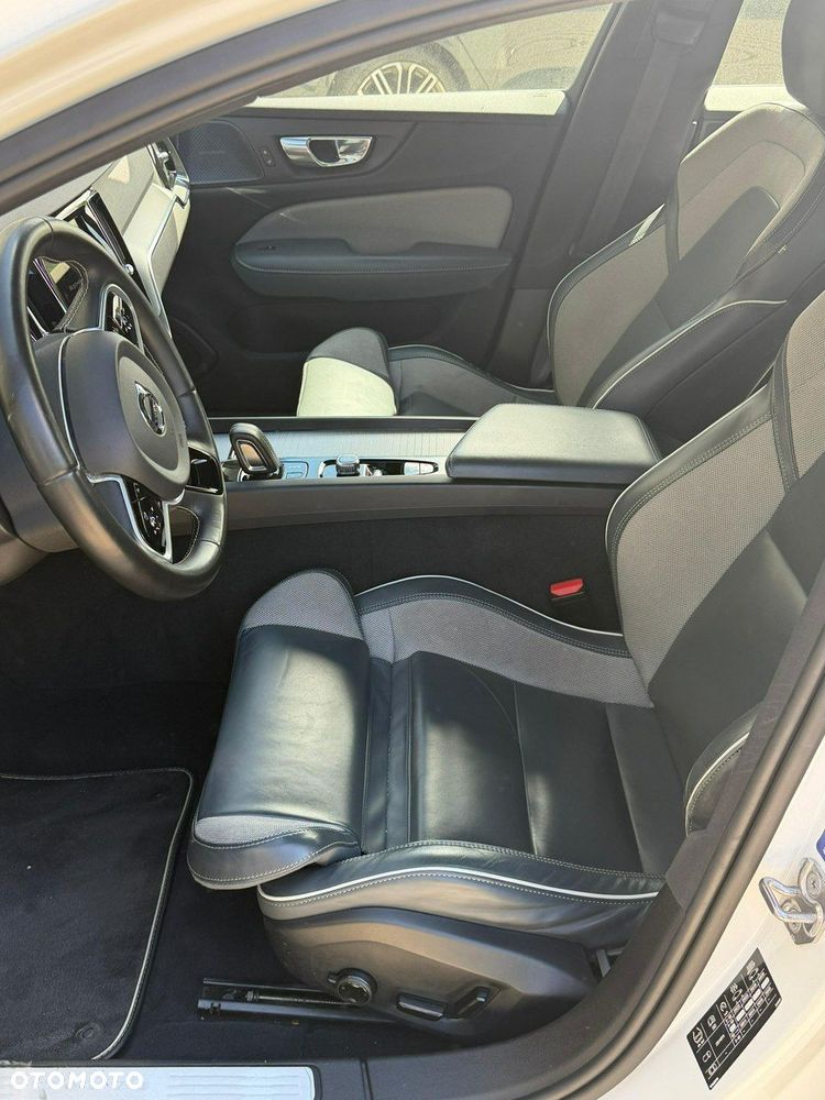 Volvo S60 - 9