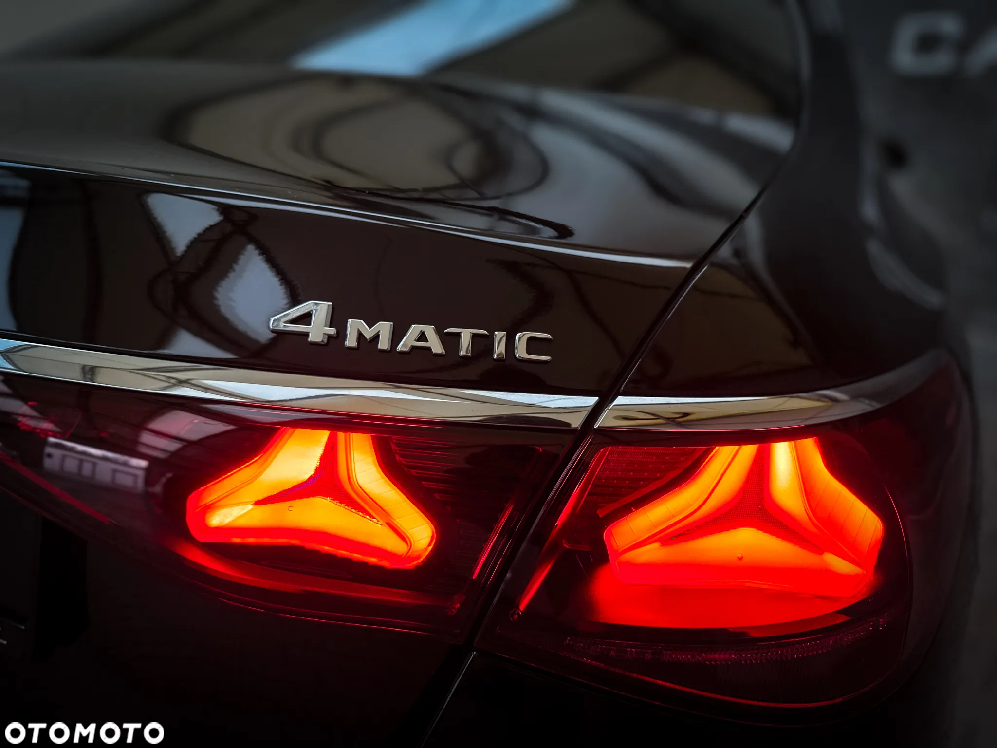 Mercedes-Benz Klasa E 200 T 4Matic 9G-TRONIC Edition AMG Line - 16