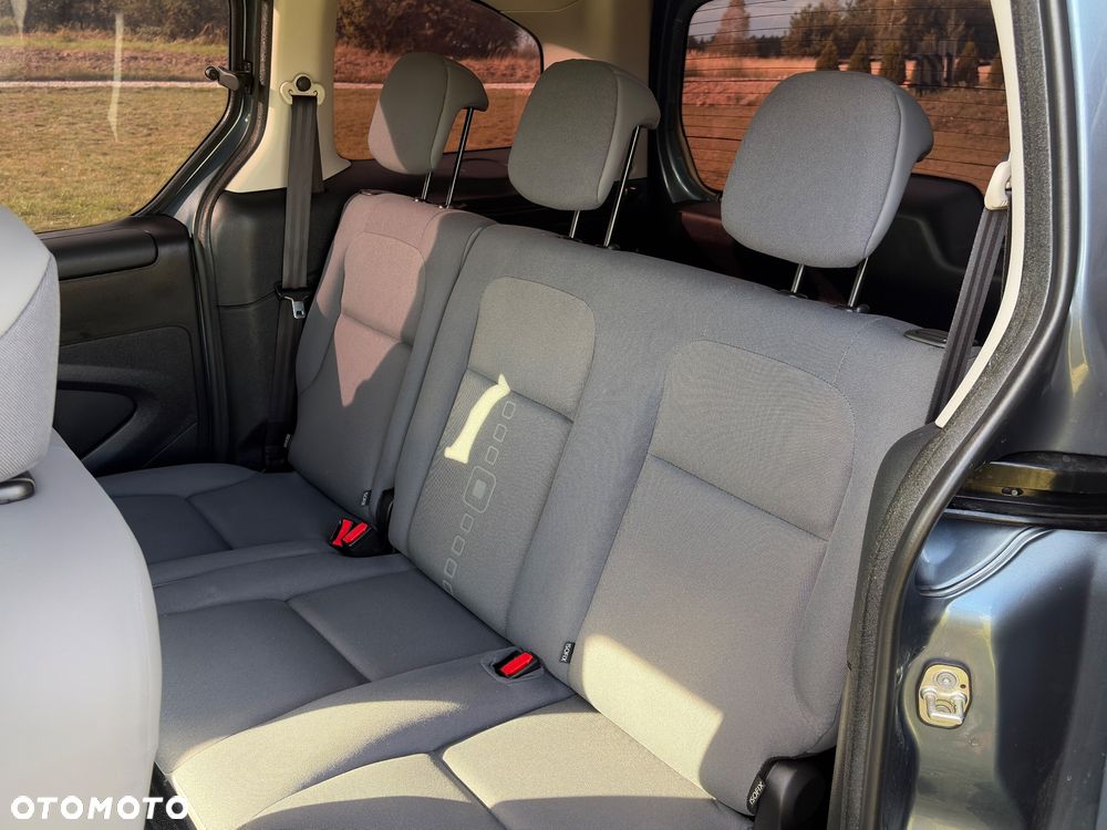 Citroën Berlingo 1.6 HDi Multispace Plus - 27