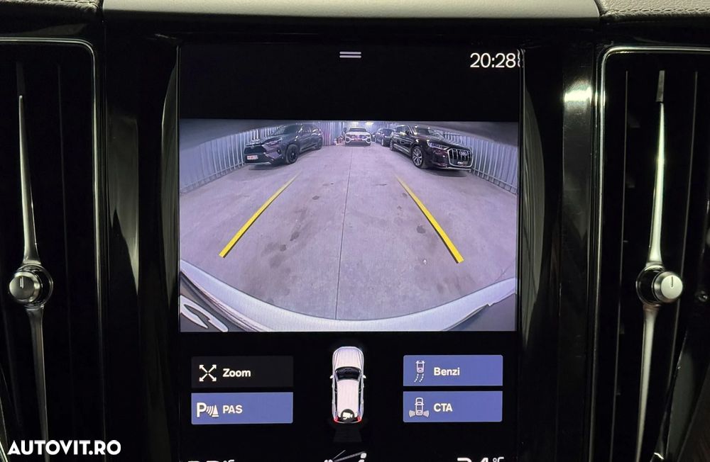 Volvo XC 60 B4 MHEV AT8 AWD Inscription - 30