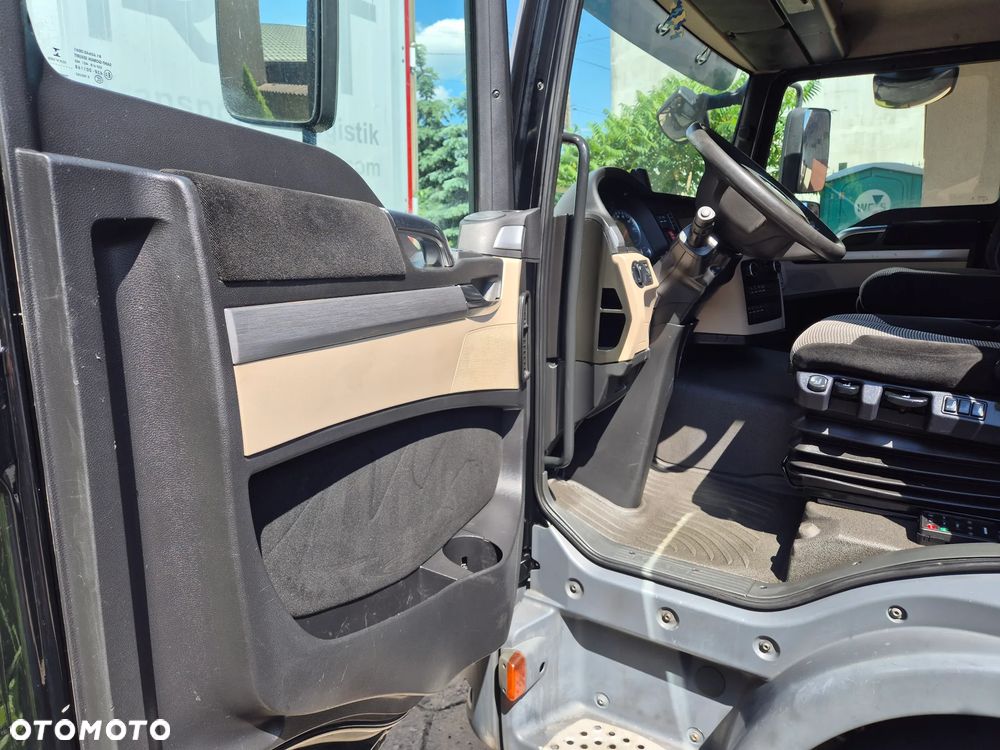 MAN TGL 12.250 3 osobowy oryginał 6.2m 7.3m HAK AUTOMAT KLIMA 12000kg ESP EURO 6 / TOP STAN / okazja nauka jazdy MOŻLIWOŚĆ DOSTOSOWANIA elka - 18